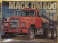 Mack DM600

A doboz nyitott, de hiánytalan. Az ára, 10.000Ft