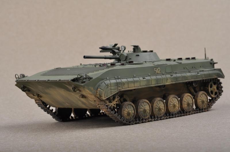 7-12101PU41868.jpeg

BMP-1
