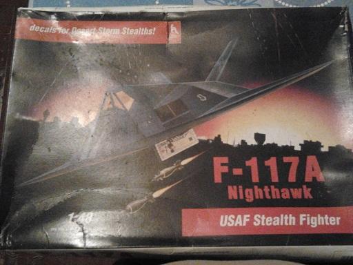 Kép 1 F-117A  1500ft Kabintetö hiányzik az öntökeretröl egyes elemek leválasztva (már igy került hozzám is)