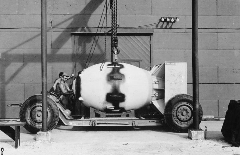 Only-days-after-the-bombing-of-Hiroshima-the-second-operational-nuclear-weapon-was-readied-by-the-U.S.-Called-Fat-Man-the-unit-is-seen-being-placed-on-a-trailer-cradle-in-August-of-1945.-When-the-Japanese-still-r
