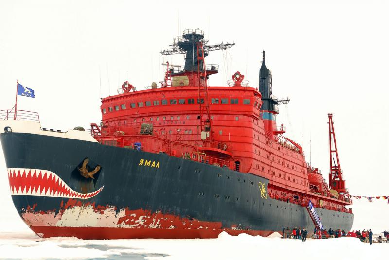 he-NS-Yamal-Russian-Arktika-Nuclear-Powered-Icebreaker-inspiration-for-Ural-Yamal-Sidecar