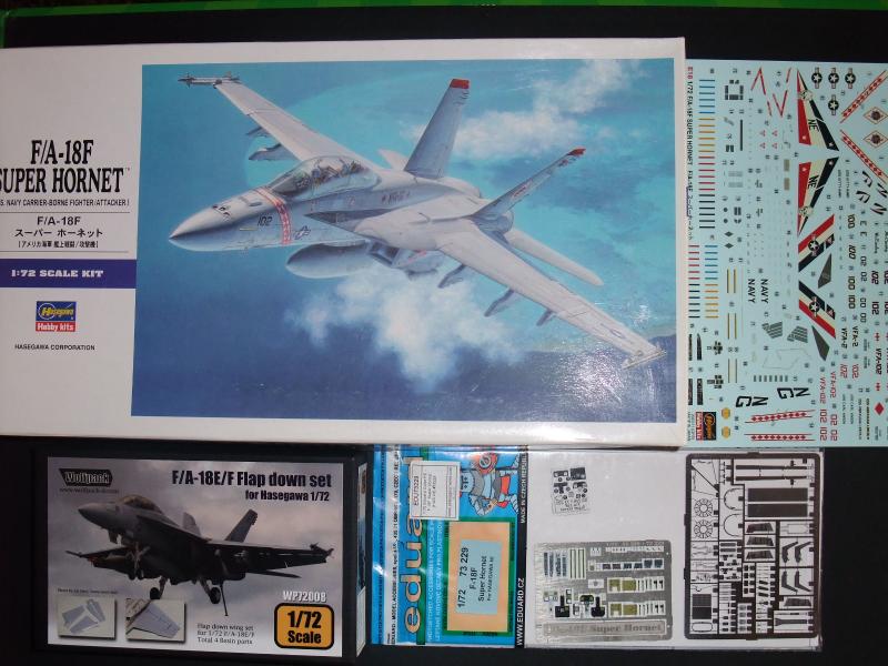 1/72 Hasegawa F/A-18F Super Hornet + Eduard színes rézmaratás és Wolfpack kiegészítő szárnyakkal

13200.-