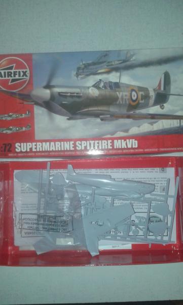 airfix spitfire  1:72 2600ft