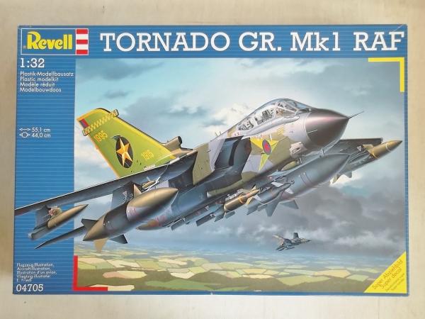 Revell 04705 Tornado GR.1 + Air Master AM-32-033 Pitot Tube & AOA Probes 12,000.- Ft