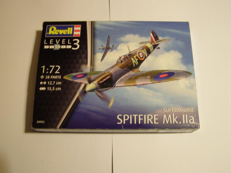 Spitfire Mk IIa Revell  2000 Ft
