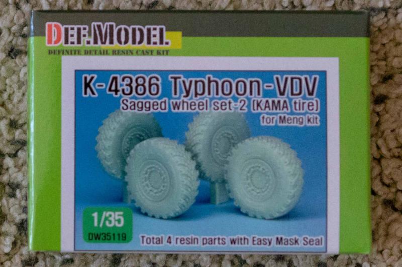 DEF.MODEL DW35119 K-4386 TYPHOON-VDV Sagged Wheel set(Kama tire) - 8500 HUF