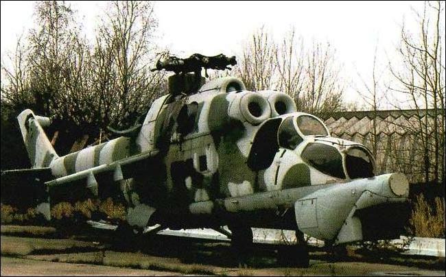 Mi-24-28 PrPNK, an Mi-24D used to test the sighting-flight-navigational complex of the Mi-28 01