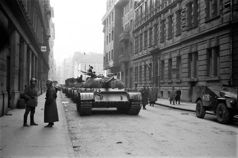 Budapest 1956 T-54.jpeg